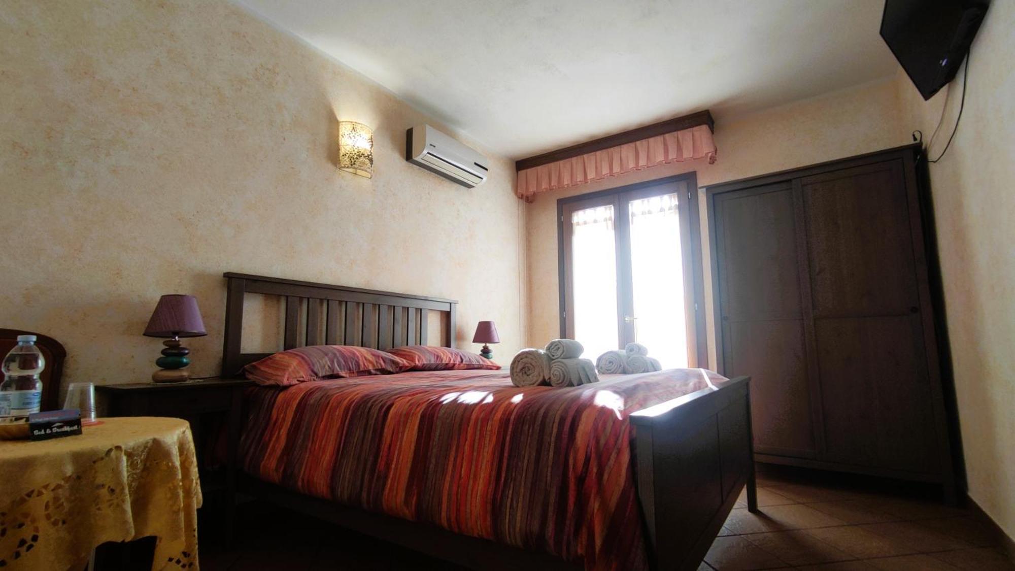 Bed and Breakfast Grotta Delle Fate Ossi Exterior foto