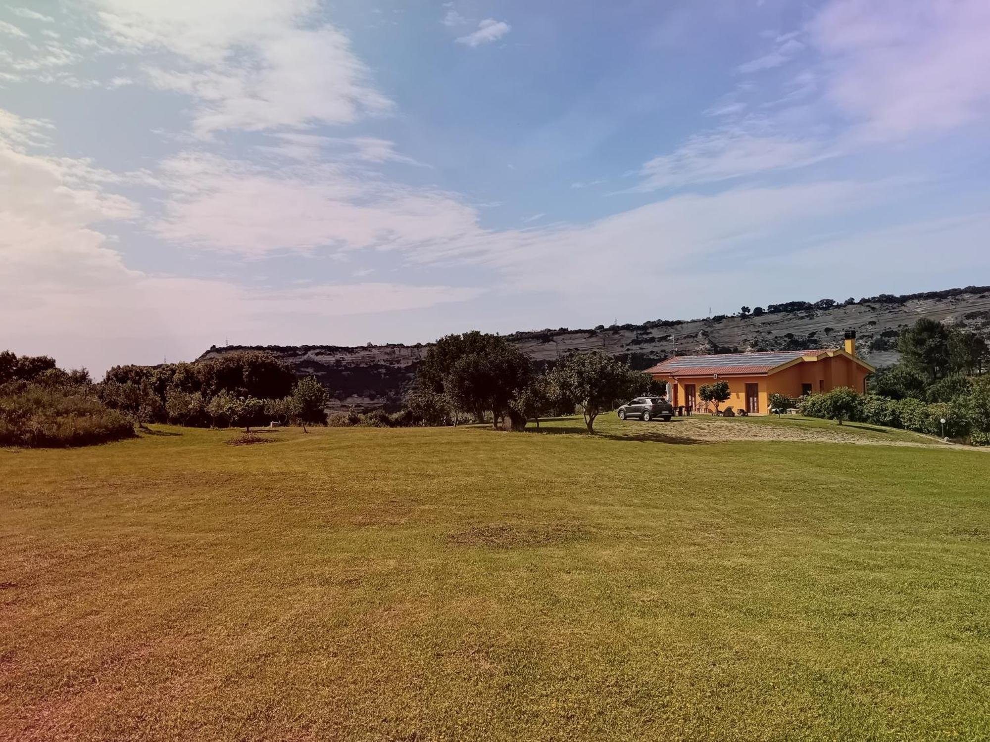 Bed and Breakfast Grotta Delle Fate Ossi Exterior foto